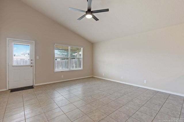 9815 Selestat, San Antonio, TX 78154