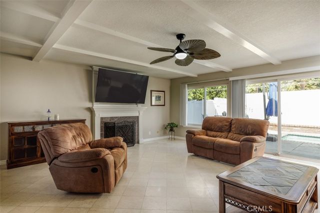 1828 Kinglet Court, Costa Mesa, CA 92626