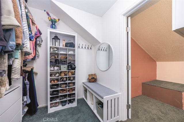 1828 Kinglet Court, Costa Mesa, CA 92626