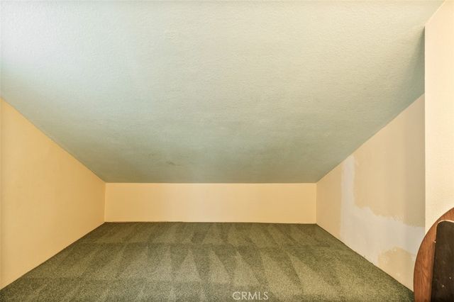 1828 Kinglet Court, Costa Mesa, CA 92626
