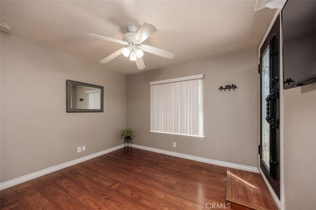 1828 Kinglet Court, Costa Mesa, CA 92626