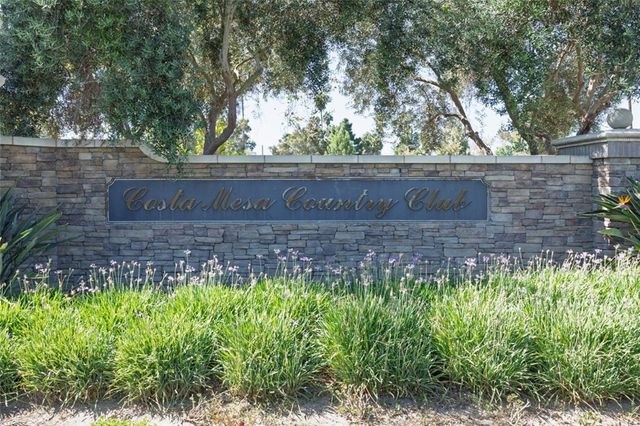 1828 Kinglet Court, Costa Mesa, CA 92626