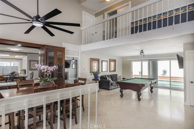 1828 Kinglet Court, Costa Mesa, CA 92626