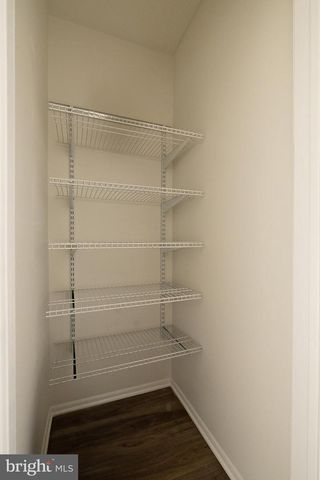 211 WOODHOLLOW DR, Marlton, NJ 08053