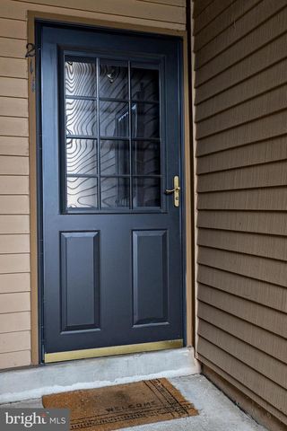 211 WOODHOLLOW DR, Marlton, NJ 08053