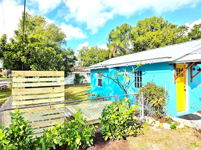 322 34TH STREET W, Bradenton, FL 34205