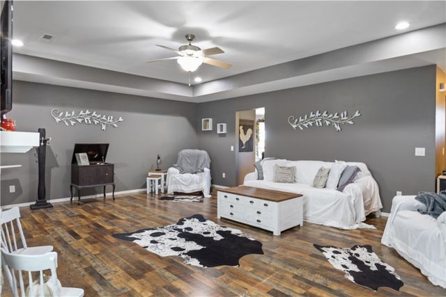 15225 Prairie Grove Lake Road, Prairie Grove, AR 72753