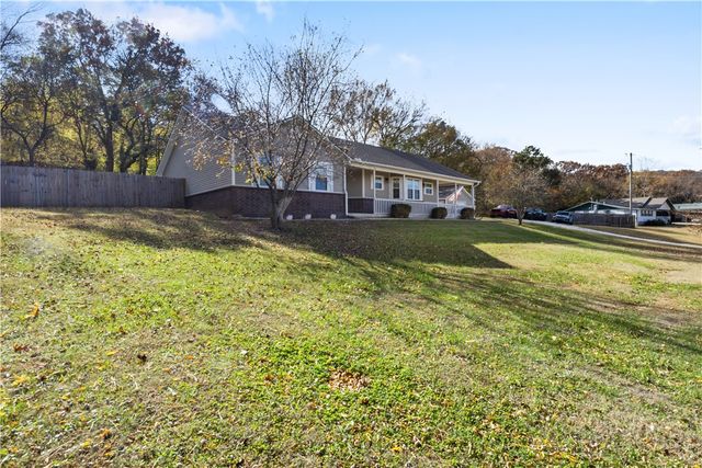 15225 Prairie Grove Lake Road, Prairie Grove, AR 72753