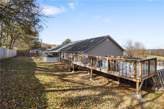 15225 Prairie Grove Lake Road, Prairie Grove, AR 72753