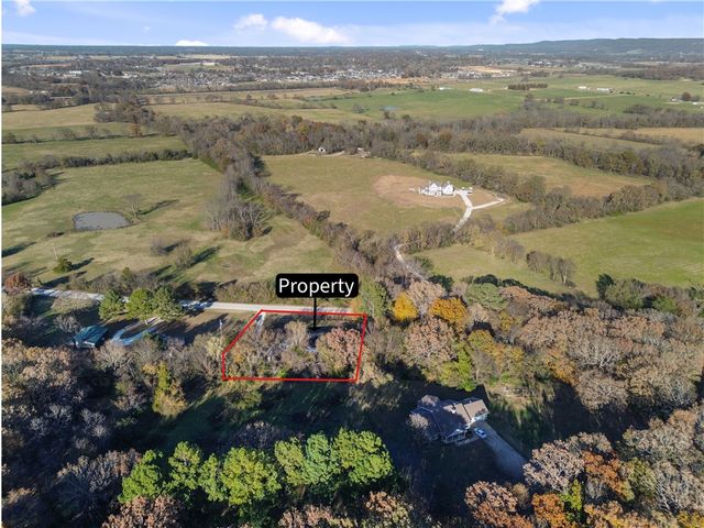 15225 Prairie Grove Lake Road, Prairie Grove, AR 72753