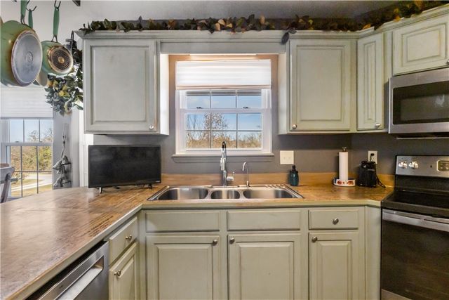 15225 Prairie Grove Lake Road, Prairie Grove, AR 72753