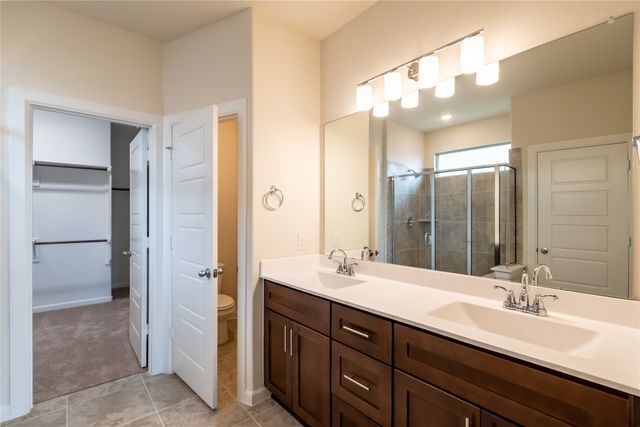 417 Vawter Drive, Van Alstyne, TX 75495