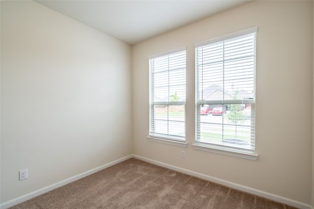 417 Vawter Drive, Van Alstyne, TX 75495