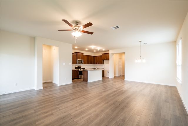417 Vawter Drive, Van Alstyne, TX 75495