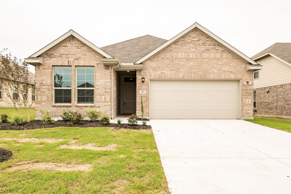 417 Vawter Drive, Van Alstyne, TX 75495