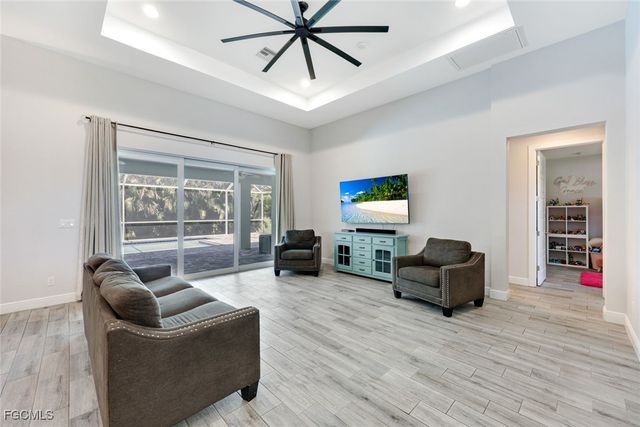 2823 SW 46th TER, Cape Coral, FL 33914