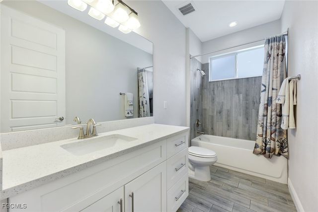 2823 SW 46th TER, Cape Coral, FL 33914