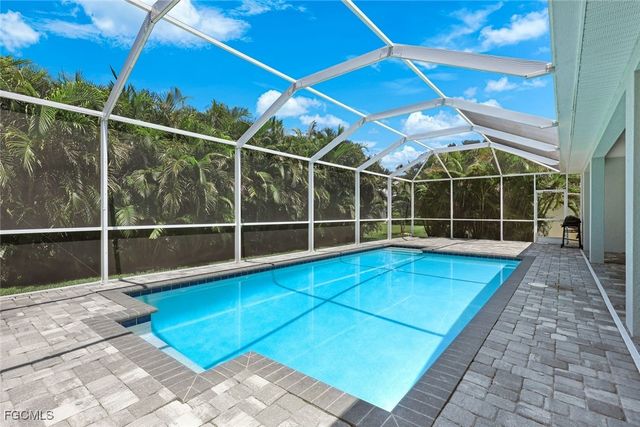 2823 SW 46th TER, Cape Coral, FL 33914