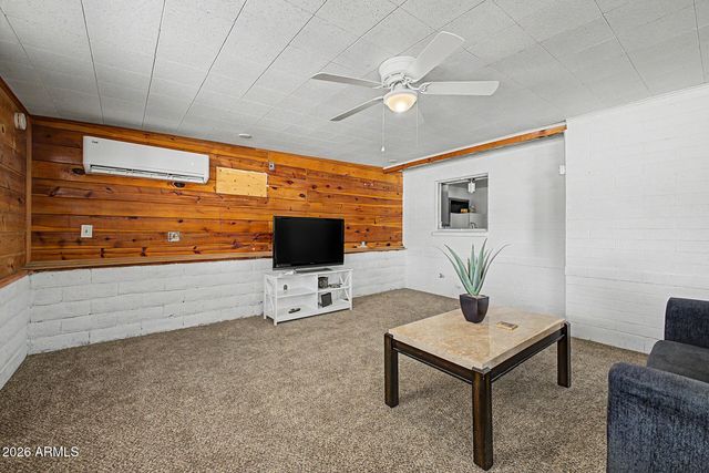 10202 E JONES Avenue, Mesa, AZ 85208