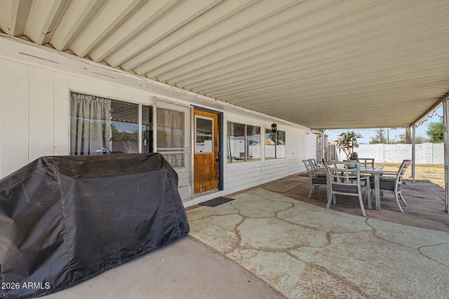 10202 E JONES Avenue, Mesa, AZ 85208
