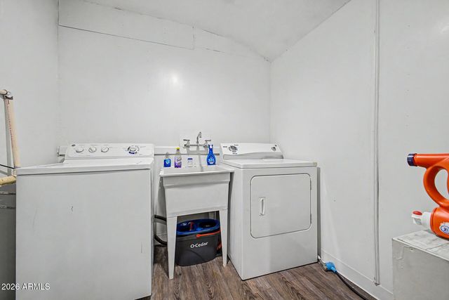 10202 E JONES Avenue, Mesa, AZ 85208