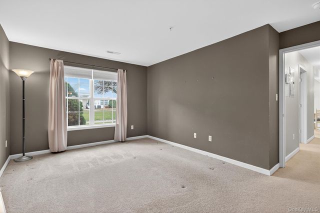 261 Ruth Court, Middletown, NY 10940