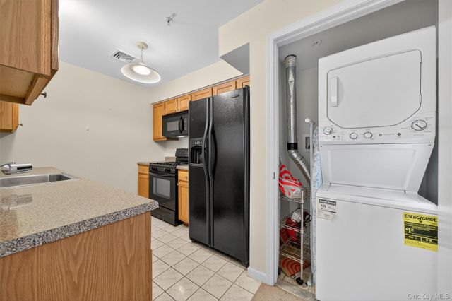 261 Ruth Court, Middletown, NY 10940