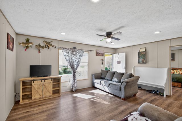 141 George Lane Road, Lancaster, KY 40444