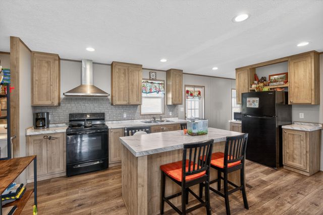 141 George Lane Road, Lancaster, KY 40444