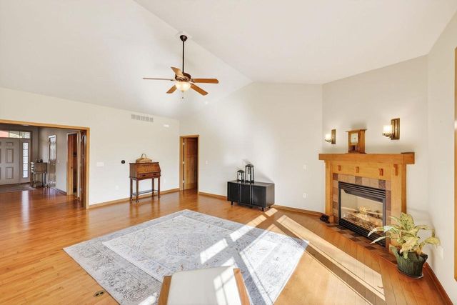 2417 Jeffy Trail, Madison, WI 53719