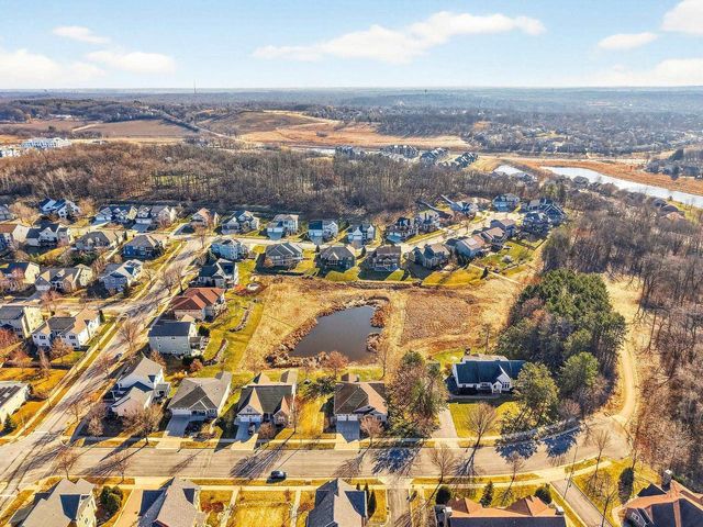 2417 Jeffy Trail, Madison, WI 53719