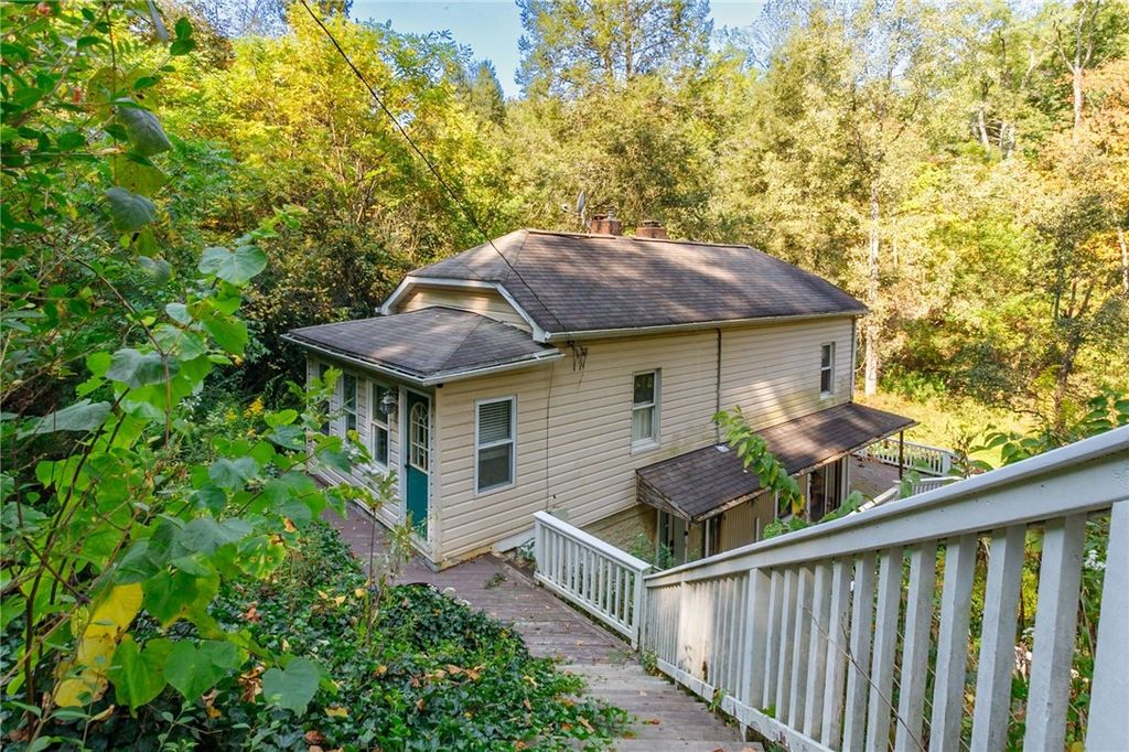 1669 Edgebrook Ave, Brookline, PA 15226