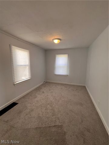 1093 Joy Avenue, Akron, OH 44306