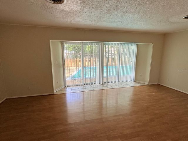 5812 24TH STREET COURT W, Bradenton, FL 34207