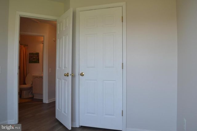 7104 COLLINSWORTH PL, Frederick, MD 21703