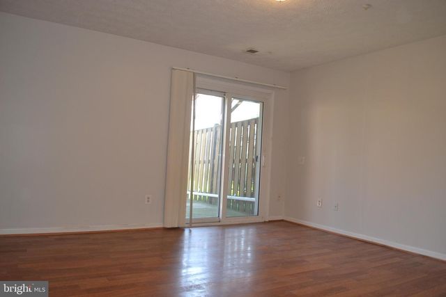 7104 COLLINSWORTH PL, Frederick, MD 21703