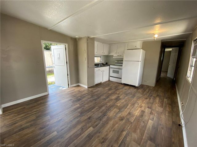 4900 Tice ST, Fort Myers, FL 33905