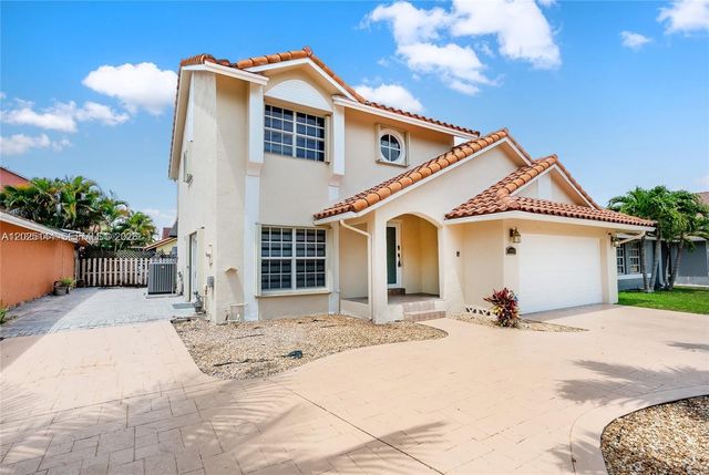 18660 NW 78th Avenue 0, Hialeah, FL 33015