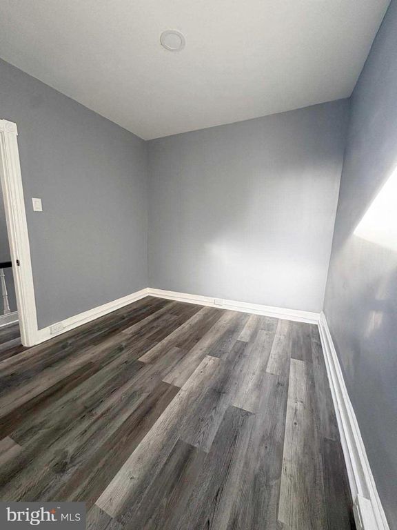 Image 20 of property listing at 526 E WILLARD ST, Philadelphia, PA 19134