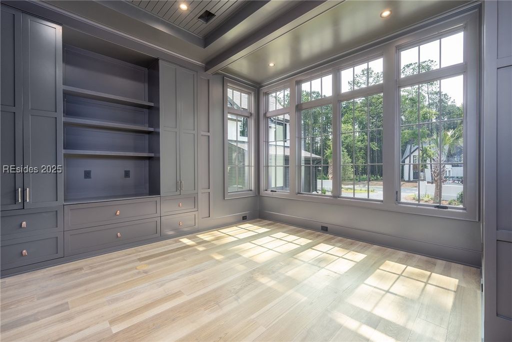 Image 35 of property listing at 34 Lupine Rd, Bluffton, SC 29910