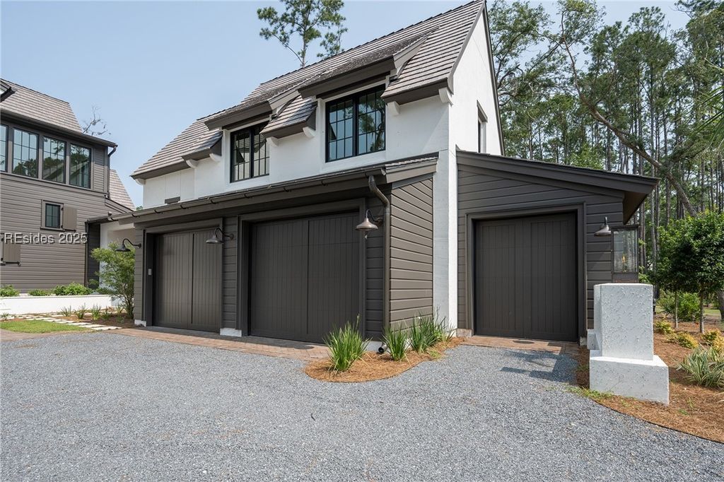 Image 52 of property listing at 34 Lupine Rd, Bluffton, SC 29910