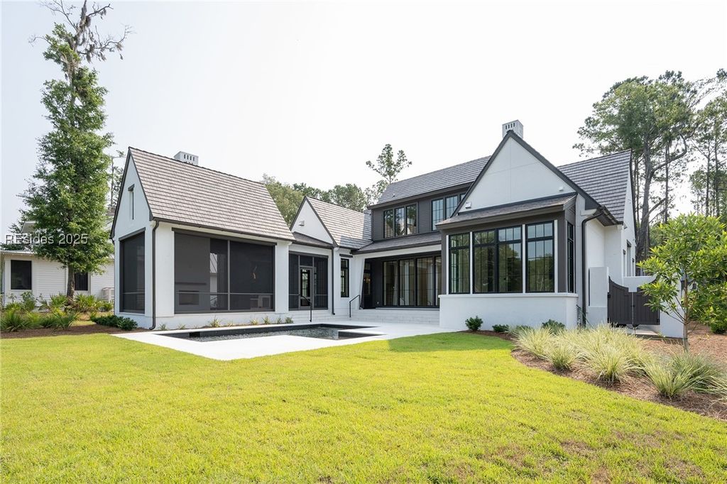 Image 60 of property listing at 34 Lupine Rd, Bluffton, SC 29910