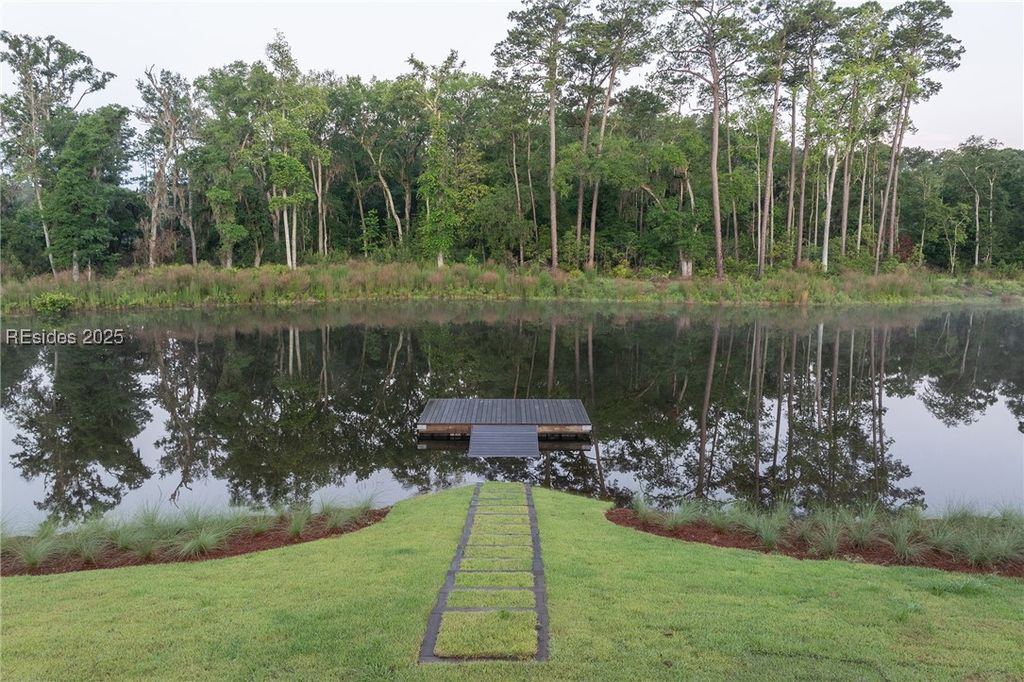 Image 61 of property listing at 34 Lupine Rd, Bluffton, SC 29910