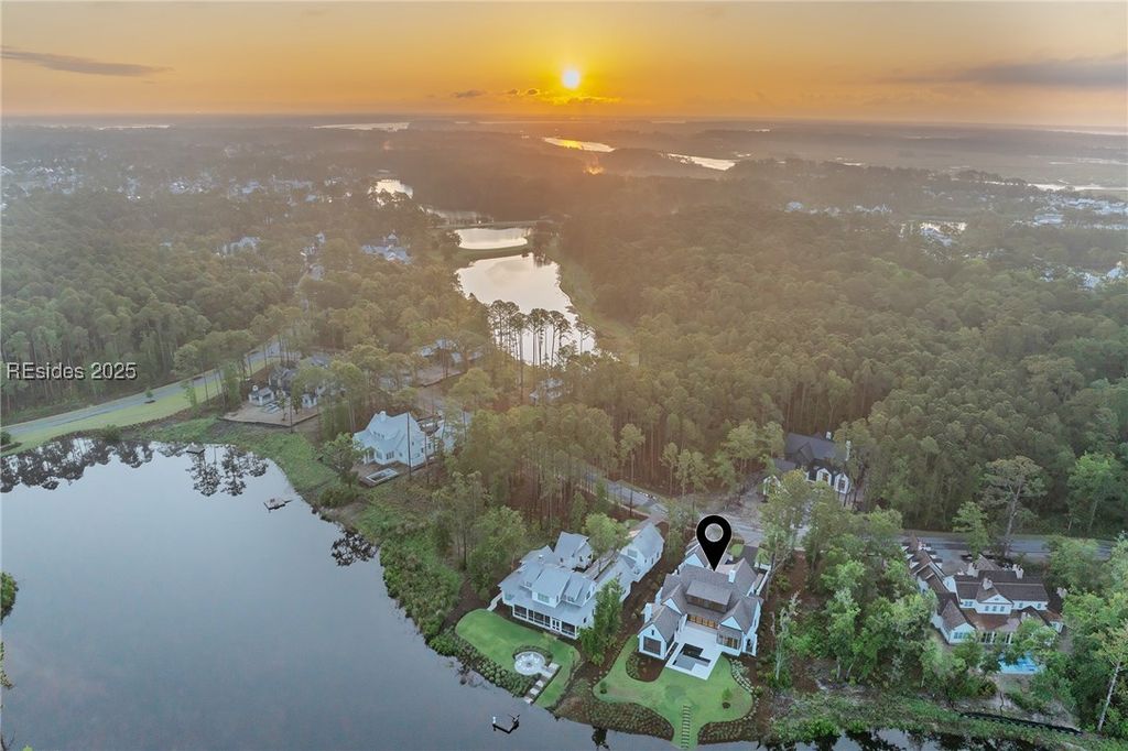 Image 7 of property listing at 34 Lupine Rd, Bluffton, SC 29910