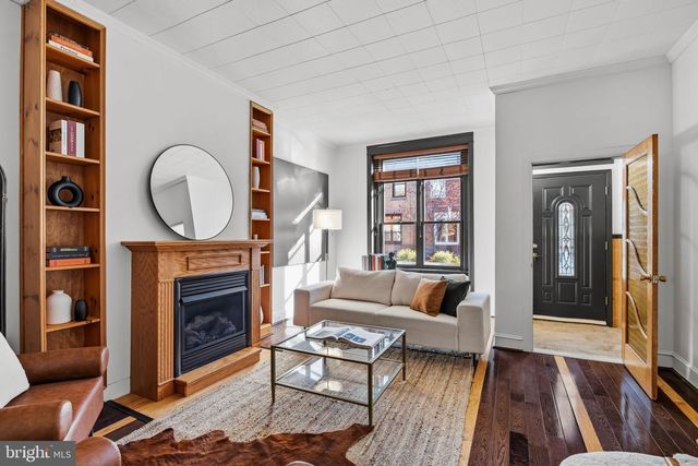 2428 S 16TH ST, Philadelphia, PA 19145