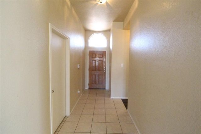 107 Inman DR, Hutto, TX 78634