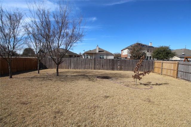 107 Inman DR, Hutto, TX 78634