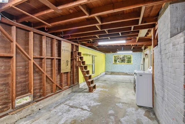 15740 Paseo Del Campo, San Lorenzo, CA 94580