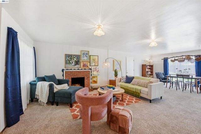 15740 Paseo Del Campo, San Lorenzo, CA 94580