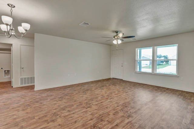 617 Crockett Drive, Cleburne, TX 76033